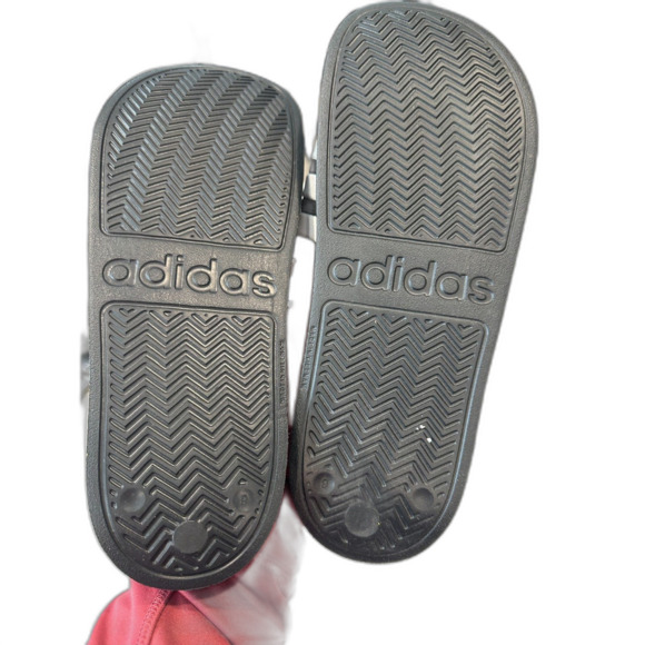 NWOT Adidas Adilette Shower Slides Black and White Size 9 - Picture 7 of 8